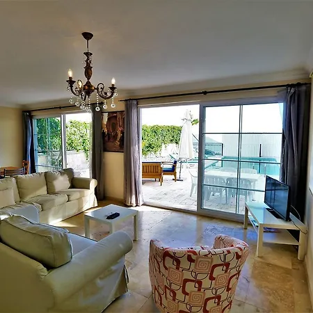 Villa Zuemruet 2 *